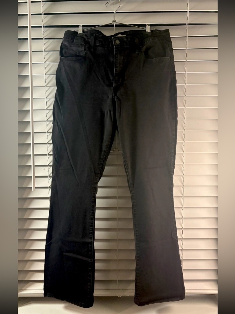 Levi's 725 High Rise Bootcut Jeans Black Denim Size 33x32 18759-0063